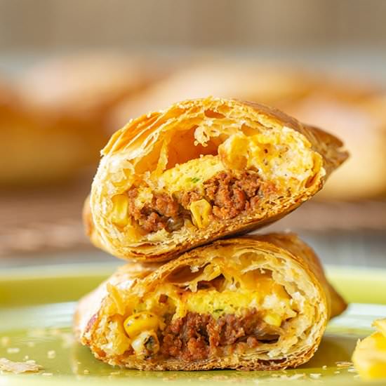 Egg and Chorizo Breakfast Yurnovers