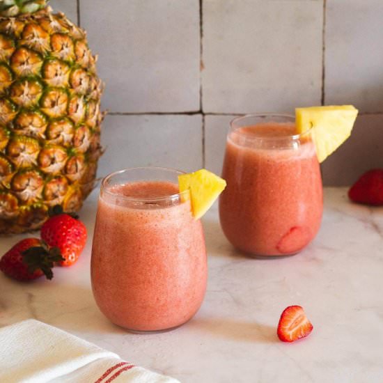 Pineapple Strawberry Smoothie