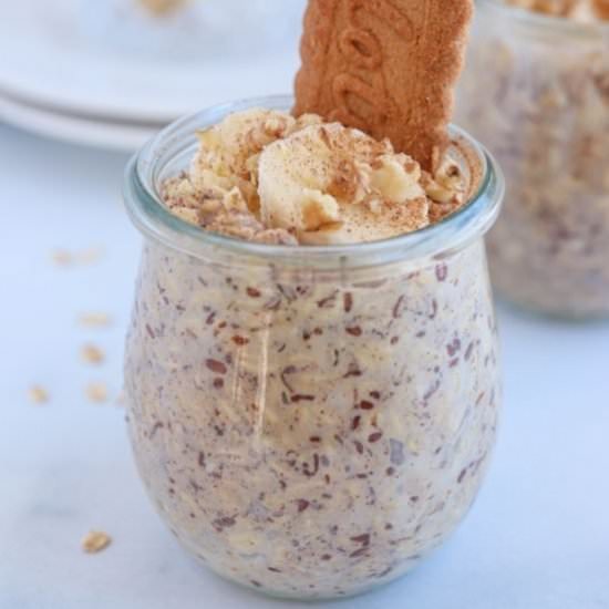 Biscoff Overnight Oats
