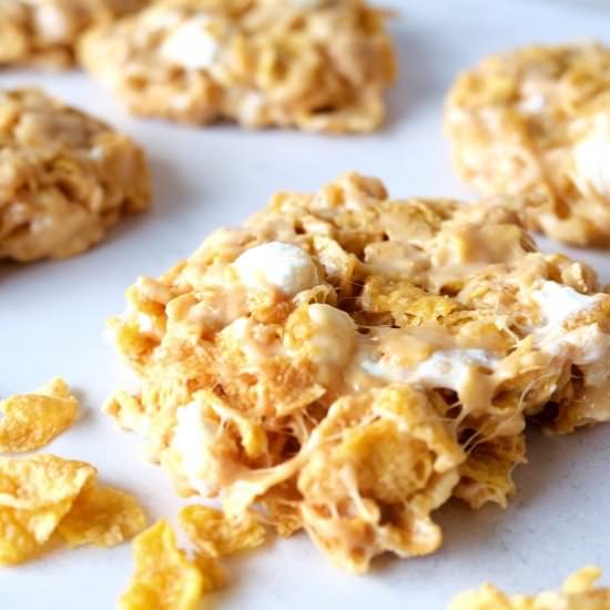 Peanut Butter Cornflake Cookies