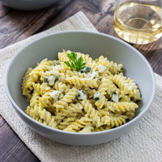 Pasta with Roquefort Sauce
