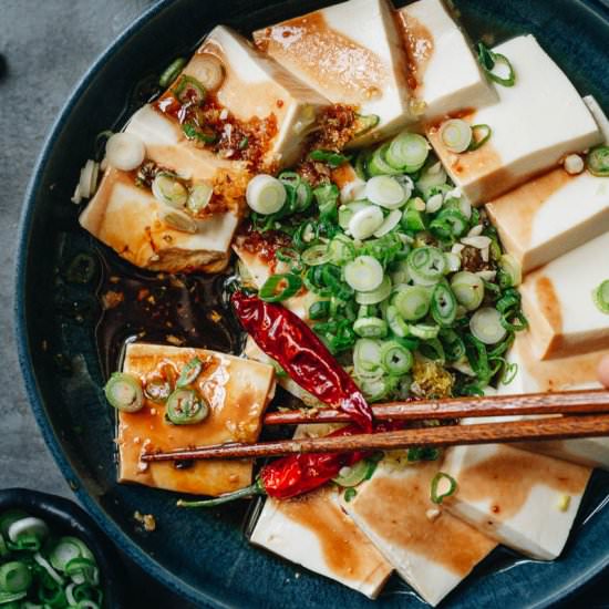 Easy Steamed Tofu (蒸豆腐)