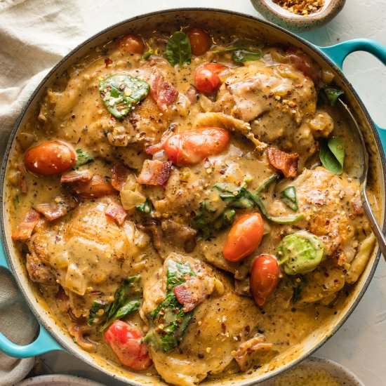 Creamy Garlic Chicken Skillet