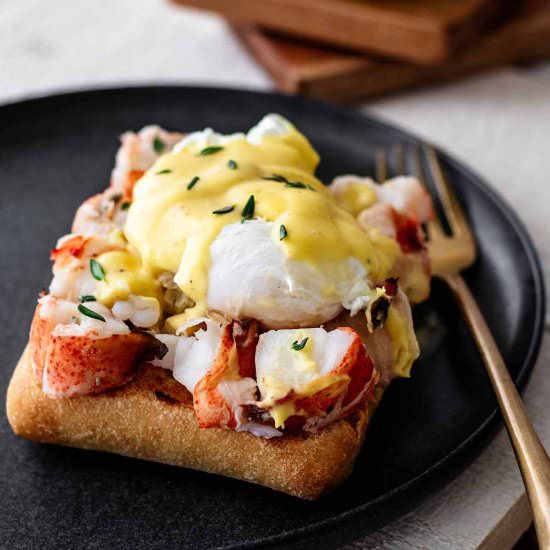 Lobster Benedict