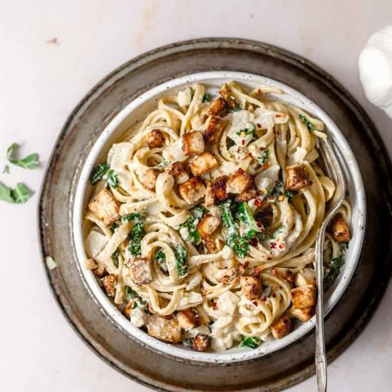 Creamy Garlic Tahini Pasta