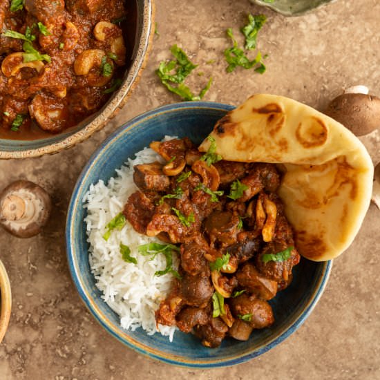 Spicy Indian-Style Mushroom Curry