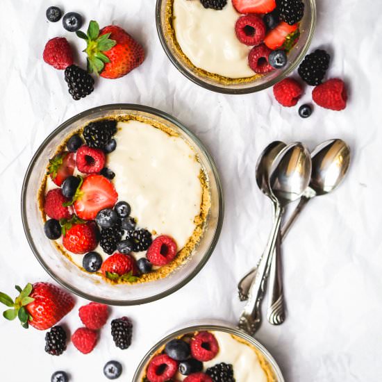 Vegan Vanilla Cream Berry Tarts