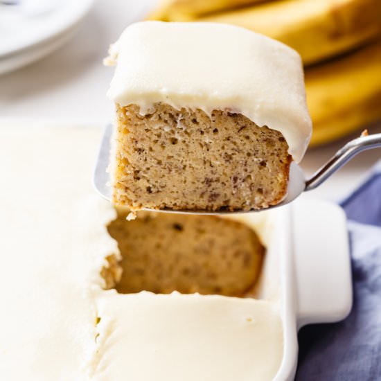 Banana Cake with Cream Cheese Frost