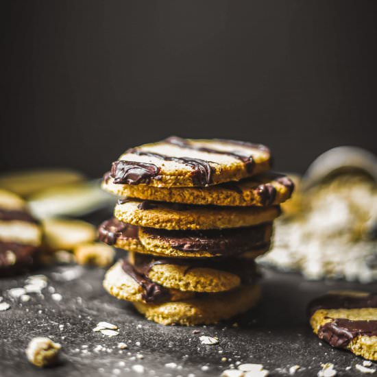 Chocolate Oats & Maple Cookies