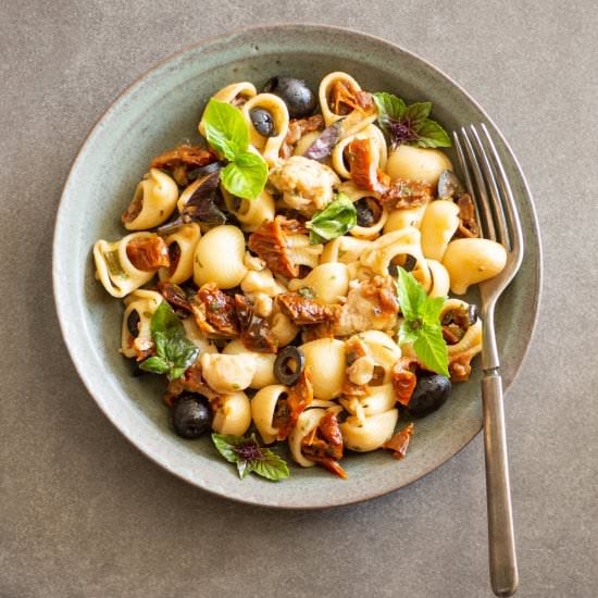 Easy Lobster Pasta Salad
