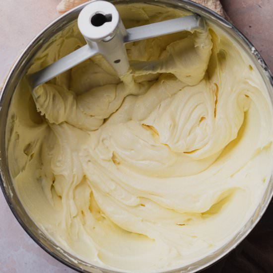 Keto Cream Cheese Frosting