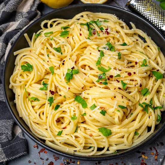 Lemon Butter Garlic Pasta Sauce