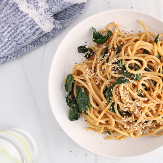 Quick Kale Sesame Noodles