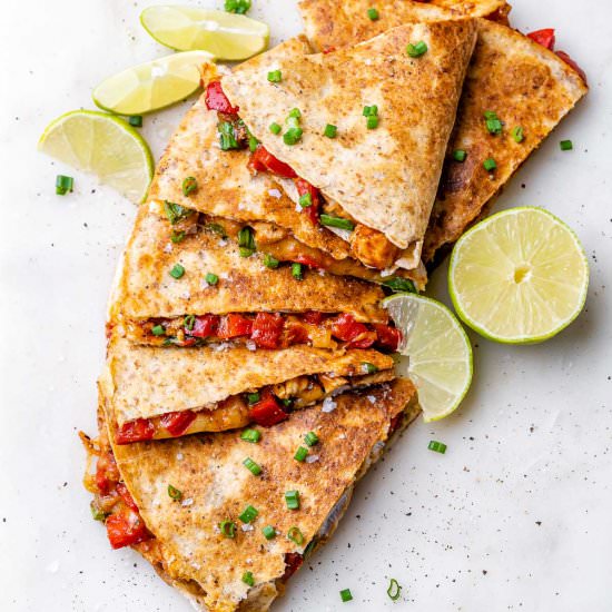 EASY CHICKEN QUESADILLA