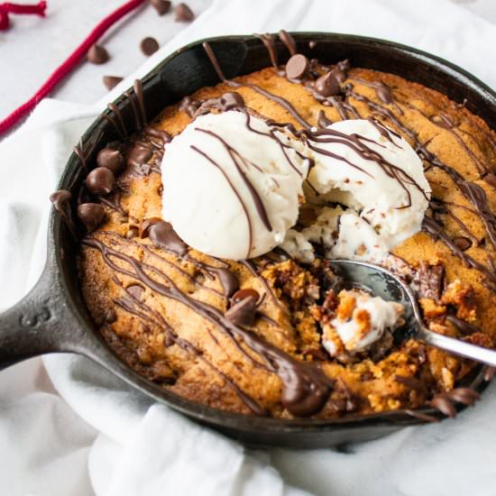 Mini Skillet Cookie For Two