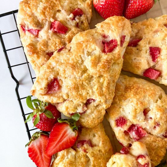 Strawberry Buttermilk Scones