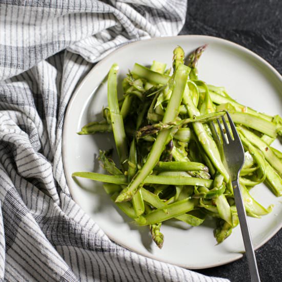 Whole30 Shaved Asparagus Salad