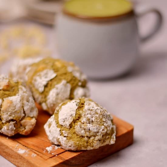 Matcha Crinkle Cookies