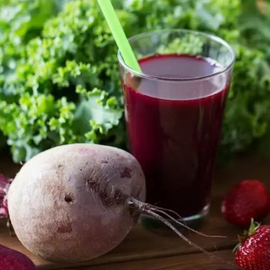 Berry and Beet Smoothie