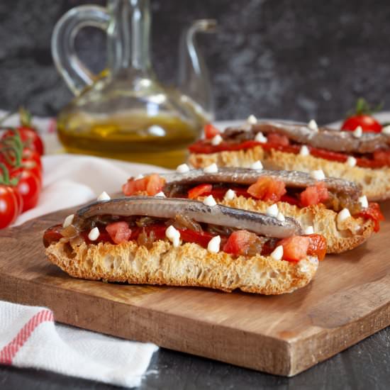 TOSTA DE SARDINA AHUMADA