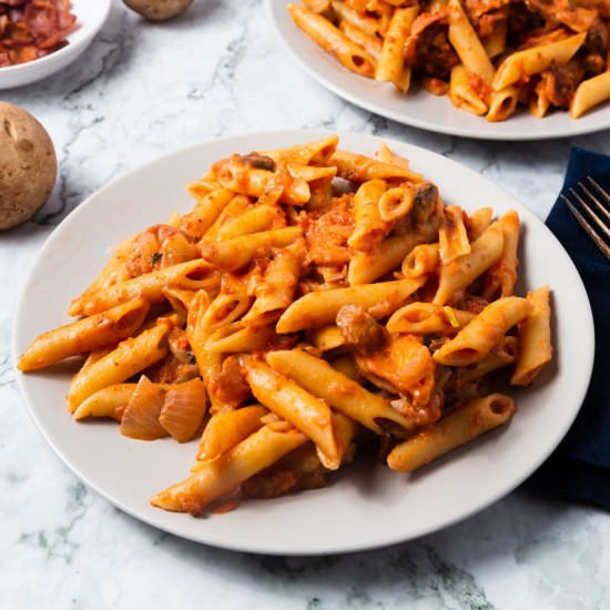 Flavorful Penne Boscaiola