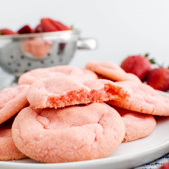 Strawberry Sugar Cookies