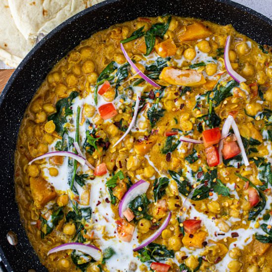 Coconut Chickpea Spinach Curry
