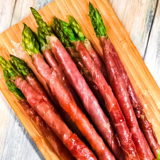 Asparagus with Crispy Prosciutto