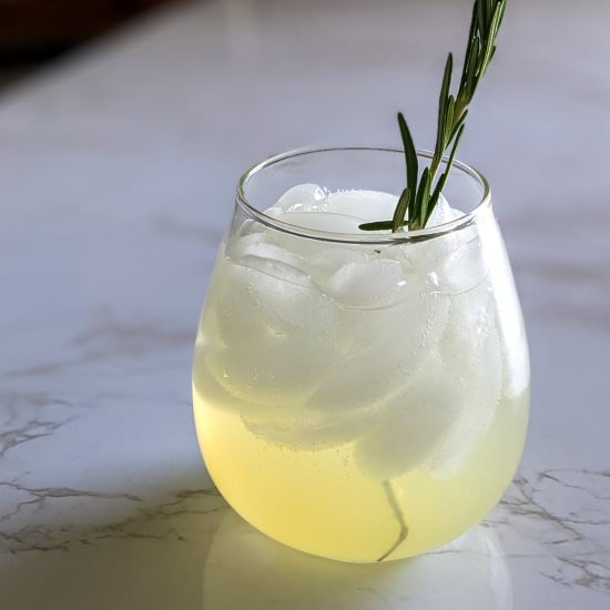 Rosemary Vodka Lemonade
