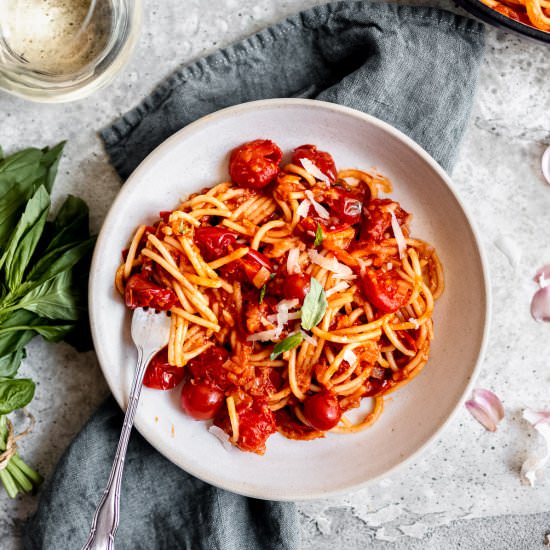 Easy 30 Minute Pasta Napolitana