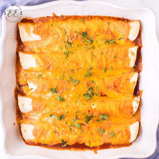 Cheese Enchiladas with Sour Cream