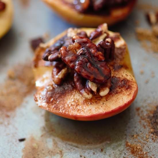 Pecan Baked Apples