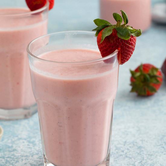 Strawberry Lassi