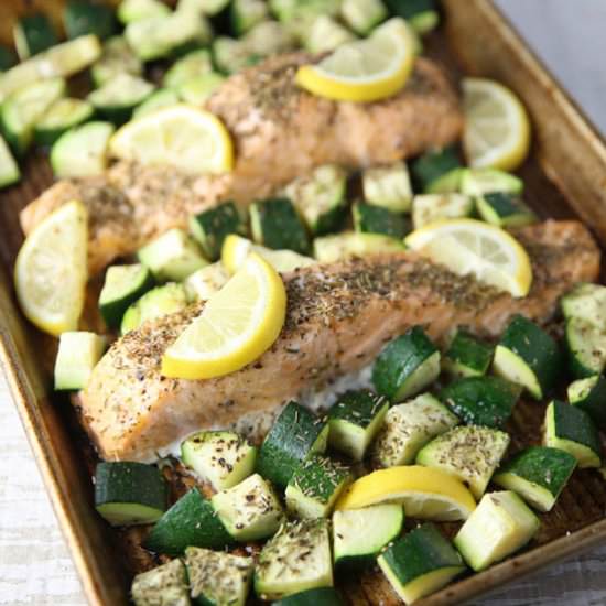 Lemon Thyme Salmon with Zucchini