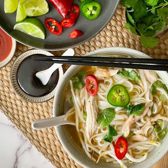 IP Rotisserie Chicken Pho