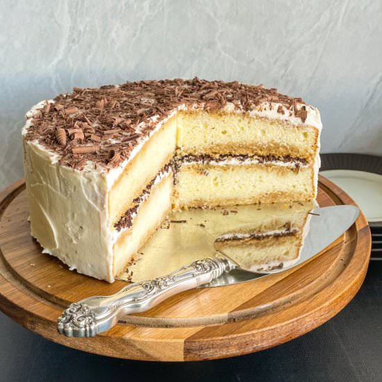 Tiramisu Cake