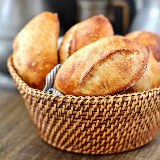 Easy No Knead German Crusty Rolls