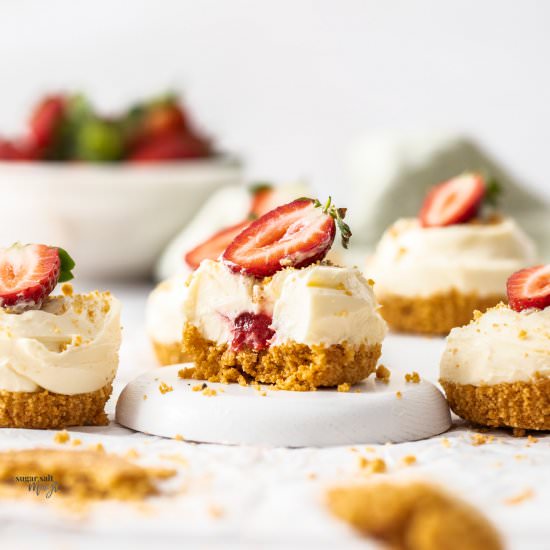 Mini Strawberry Cupcakes