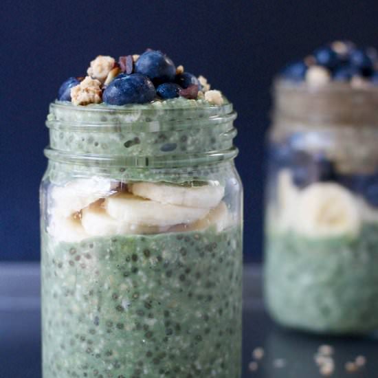 Green Superfood Overnight Oats
