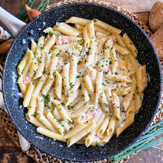 Creamy One-Pan Smoked Salmon Pasta
