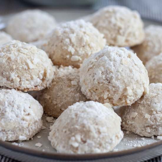 Coconut Mexican Wedding Cookies