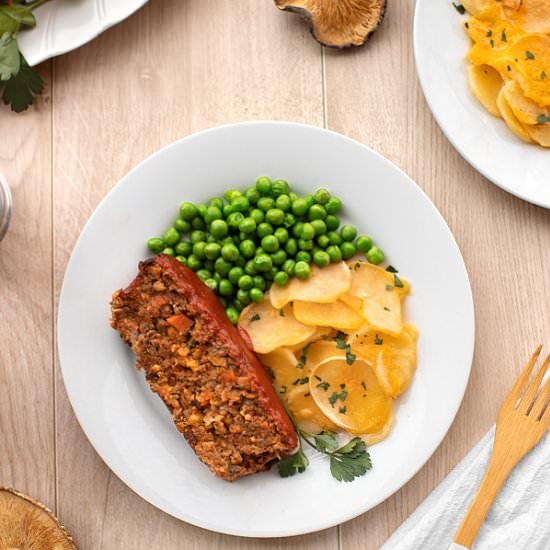 Vegan Mushroom Meatloaf