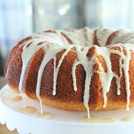 Lemon Glazed Bundt Cake