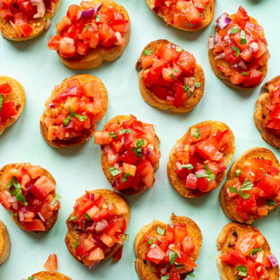 Crostini Recipe (Bruschetta Bites)