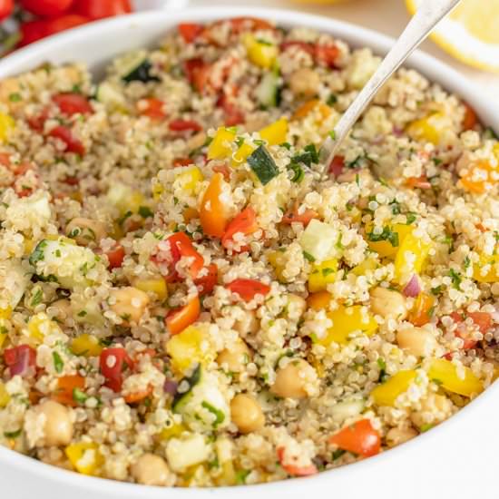 Healthy lunch: Quinoa Salad