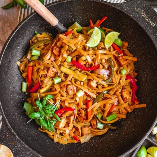 Vegan Thai Drunken Noodles Recipe