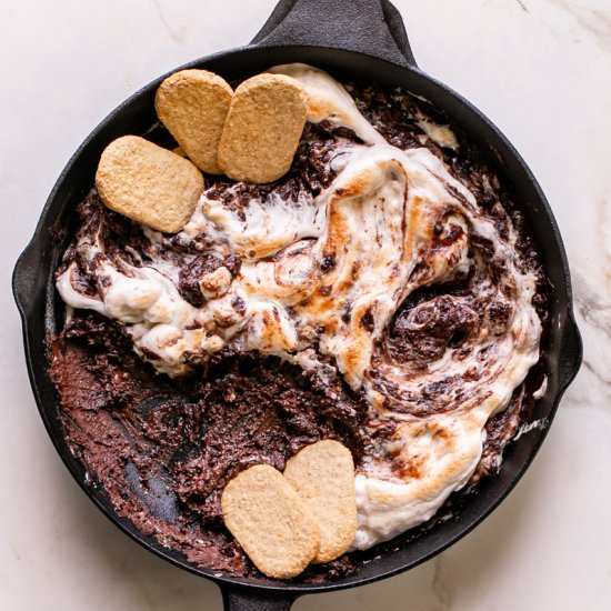Vegan Cast Iron S’mores Dip