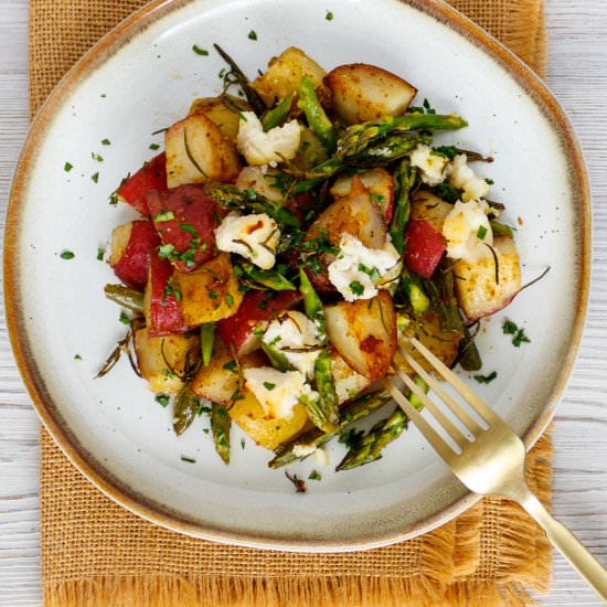 Main Dish Rosemary Roast Potatoes