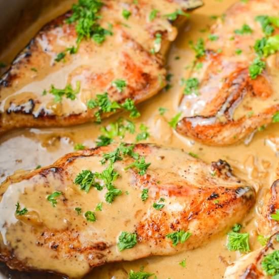 One Pan Creamy Garlic Chicken