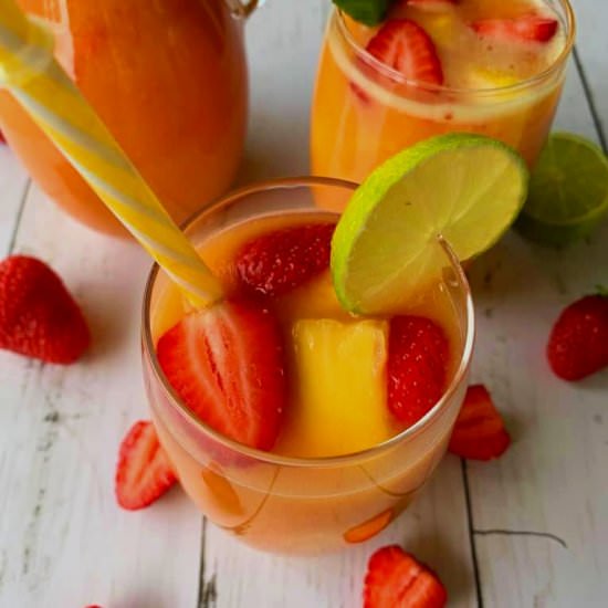 Pineapple Strawberry Punch
